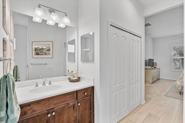 12232 THORNHILL COURT, Bradenton, FL 34202