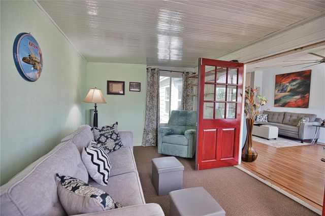 427 TARDE LOGO CIRCLE, North Port, FL 34287