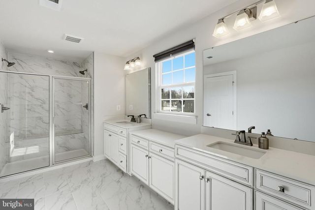 6530 BOB WHITE DR, Warrenton, VA 20187