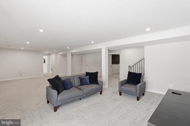 6530 BOB WHITE DR, Warrenton, VA 20187