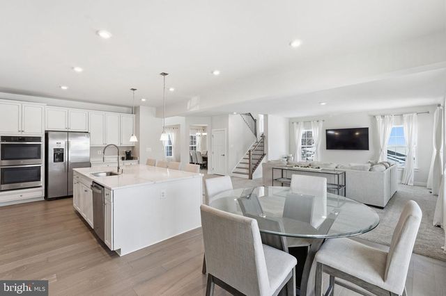 6530 BOB WHITE DR, Warrenton, VA 20187