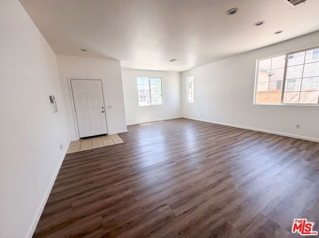 3147 W Lingard Street, Lancaster, CA 93536