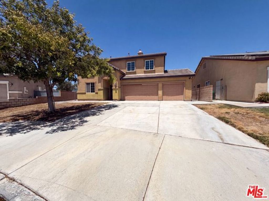 3147 W Lingard Street, Lancaster, CA 93536