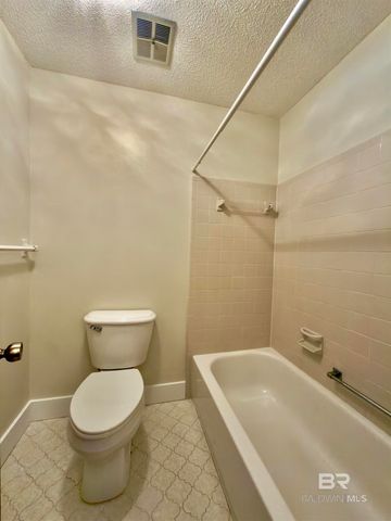 210 S College Drive, Bay Minette, AL 36507