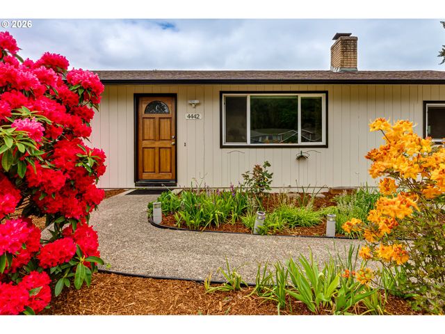 4442 THUNDERBIRD St, Eugene, OR 97404