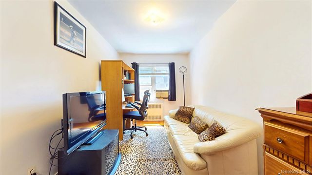 6224 78th Street, Middle Village, NY 11379
