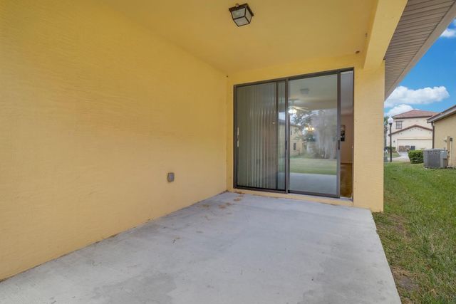 2943 CASABELLA DRIVE, Kissimmee, FL 34744