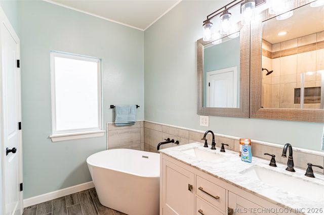 1506 University Circle, Sapulpa, OK 74066