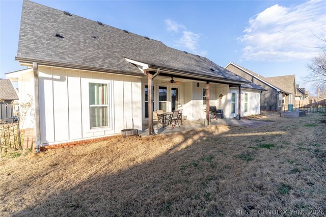 1506 University Circle, Sapulpa, OK 74066