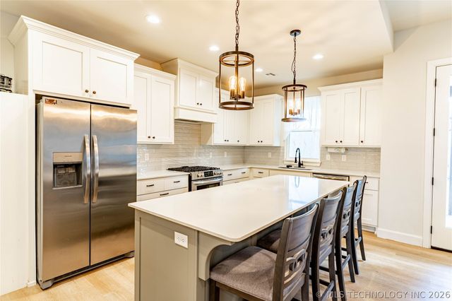 1506 University Circle, Sapulpa, OK 74066