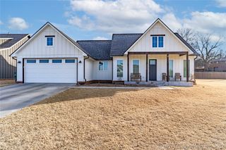 1506 University Circle, Sapulpa, OK 74066