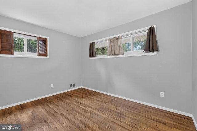602 MARSHALL AVE, Rockville, MD 20851