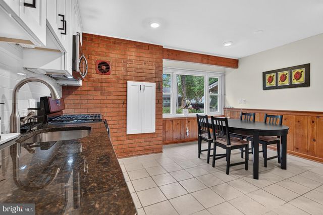 602 MARSHALL AVE, Rockville, MD 20851