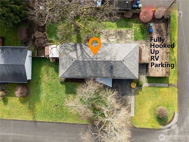 18 232nd Place SW, Bothell, WA 98021