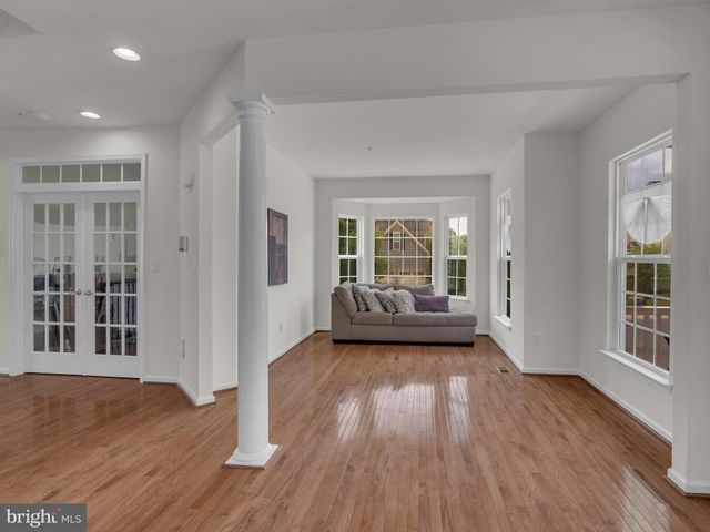 22351 SWEETSPIRE DR, Clarksburg, MD 20871