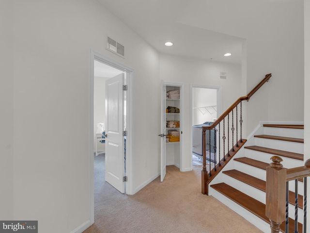 22351 SWEETSPIRE DR, Clarksburg, MD 20871