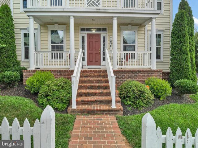 22351 SWEETSPIRE DR, Clarksburg, MD 20871