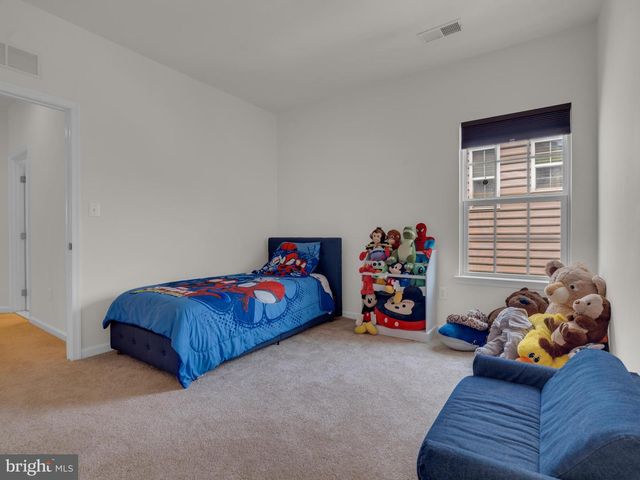 22351 SWEETSPIRE DR, Clarksburg, MD 20871