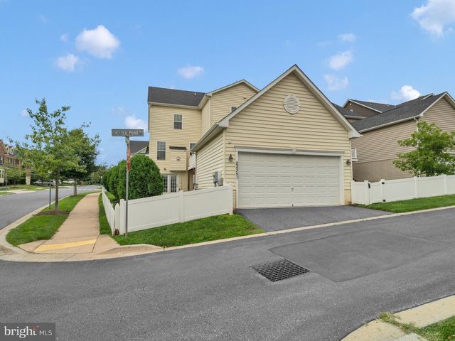 22351 SWEETSPIRE DR, Clarksburg, MD 20871