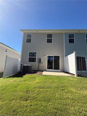 206 Parker Lane, Mebane, NC 27302