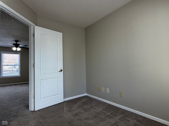 9218 W Swimming Hole Lane, Pendleton, IN 46064