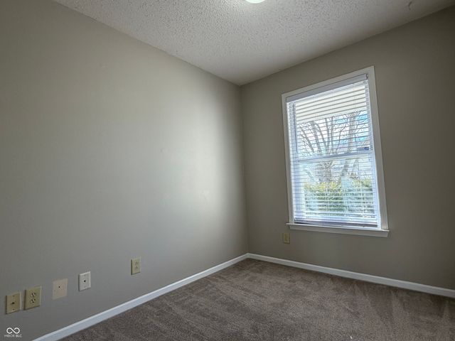 9218 W Swimming Hole Lane, Pendleton, IN 46064