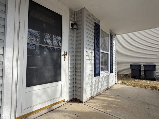 9218 W Swimming Hole Lane, Pendleton, IN 46064