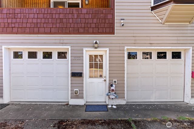 7703 11 Avenue SW, Seattle, WA 98106