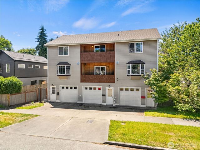 7703 11 Avenue SW, Seattle, WA 98106