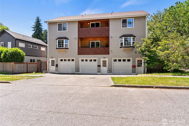 7703 11 Avenue SW, Seattle, WA 98106