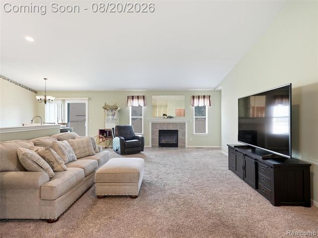 35898 Covington Lane, New Baltimore, MI 48047