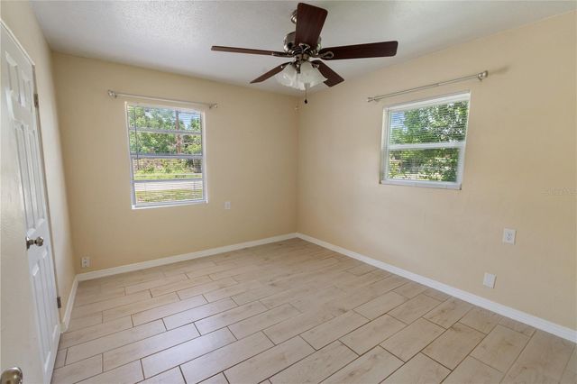404 ARMOUR AVENUE, Auburndale, FL 33823
