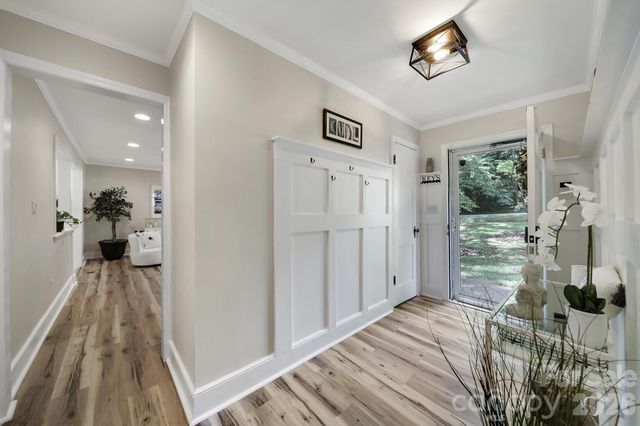 6418 Teague Lane, Charlotte, NC 28215