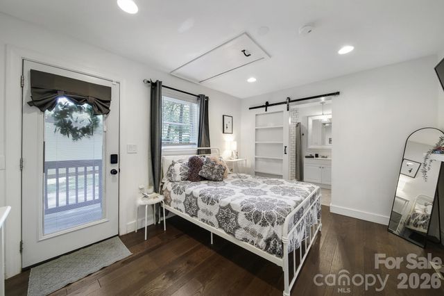 6418 Teague Lane, Charlotte, NC 28215