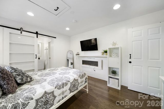 6418 Teague Lane, Charlotte, NC 28215
