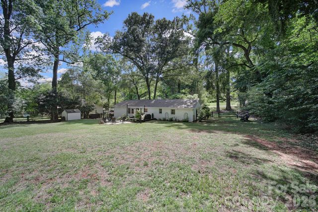 6418 Teague Lane, Charlotte, NC 28215