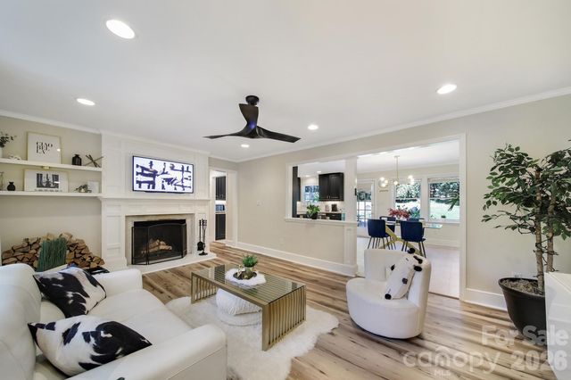 6418 Teague Lane, Charlotte, NC 28215