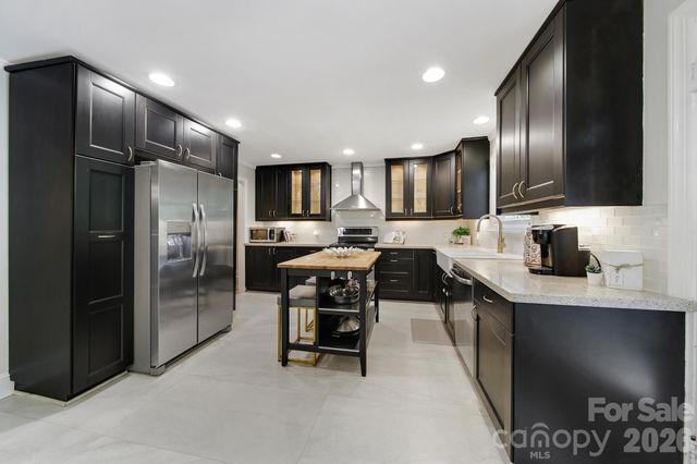 6418 Teague Lane, Charlotte, NC 28215