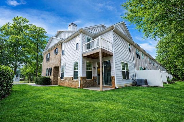 3411 Fernview Drive, Lawrenceville, GA 30044