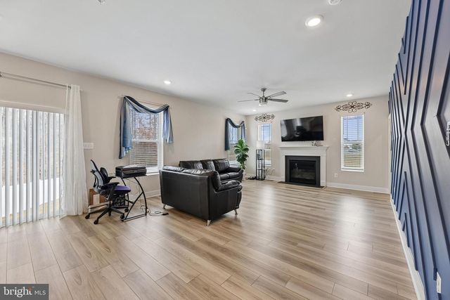 11157 APPLECROSS CT, White Plains, MD 20695