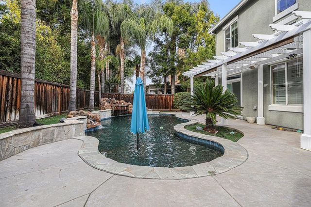 1820 1820 La Fonte Dr, Brentwood, CA 94513