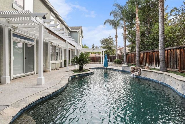 1820 1820 La Fonte Dr, Brentwood, CA 94513