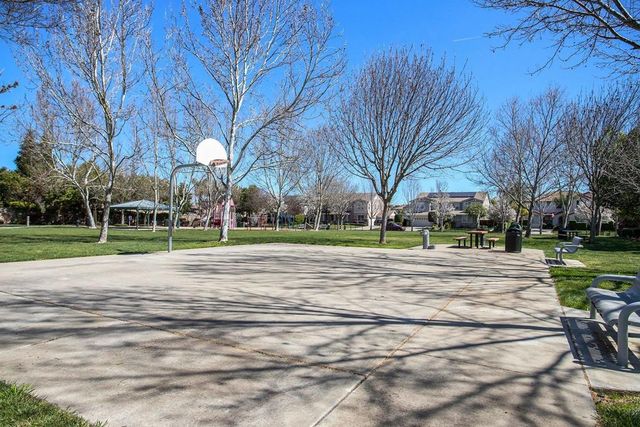 1820 1820 La Fonte Dr, Brentwood, CA 94513