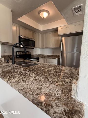 7515 N 47TH Lane, Glendale, AZ 85301