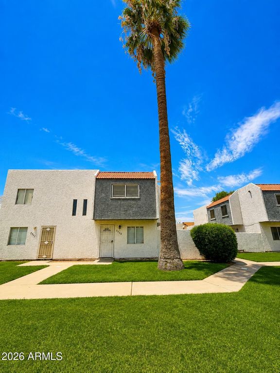 7515 N 47TH Lane, Glendale, AZ 85301 — photo 2