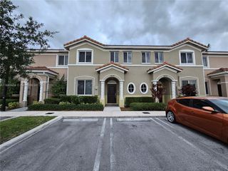 1015 SE 24th Ter 1, Homestead, FL 33035