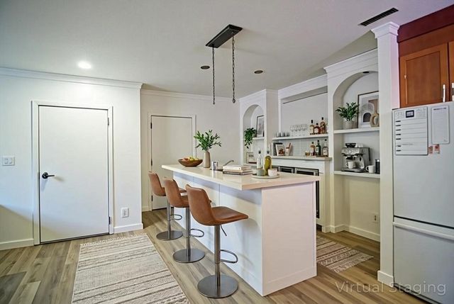 685 Oak St 3-8, Brockton, MA 02301