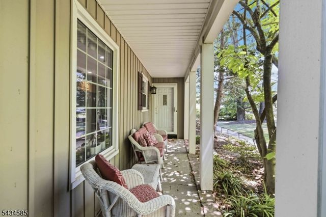 11 Powder Horn Dr, Morris Twp., NJ 07960
