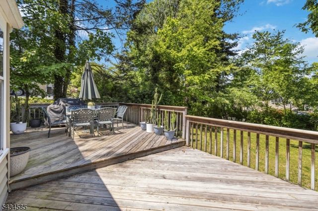 11 Powder Horn Dr, Morris Twp., NJ 07960