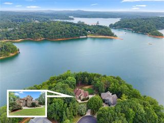 2819 NE Point Overlook, Gainesville, GA 30501